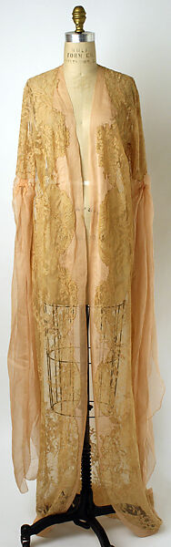 Tea gown, [no medium available], American or European 