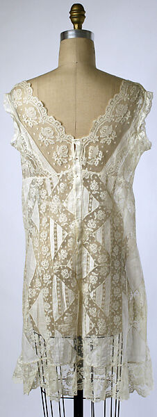 Chemise, [no medium available], American or European