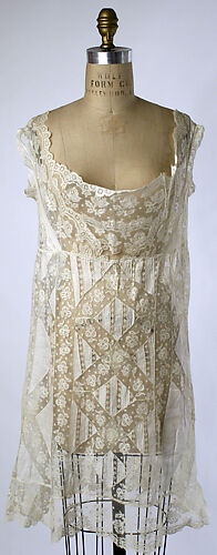 Chemise