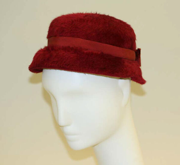 Hat, House of Balenciaga (French, founded 1937), fur blend felt, French 