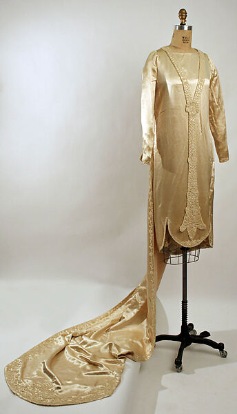 Wedding dress, silk, plastic, cotton, probably French 
