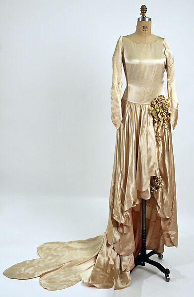 Wedding dress, silk, American 