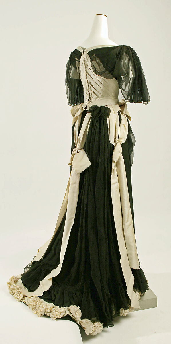 Evening dress, Christoph Drecoll (German, 1851–1939), silk, cotton, Austrian
