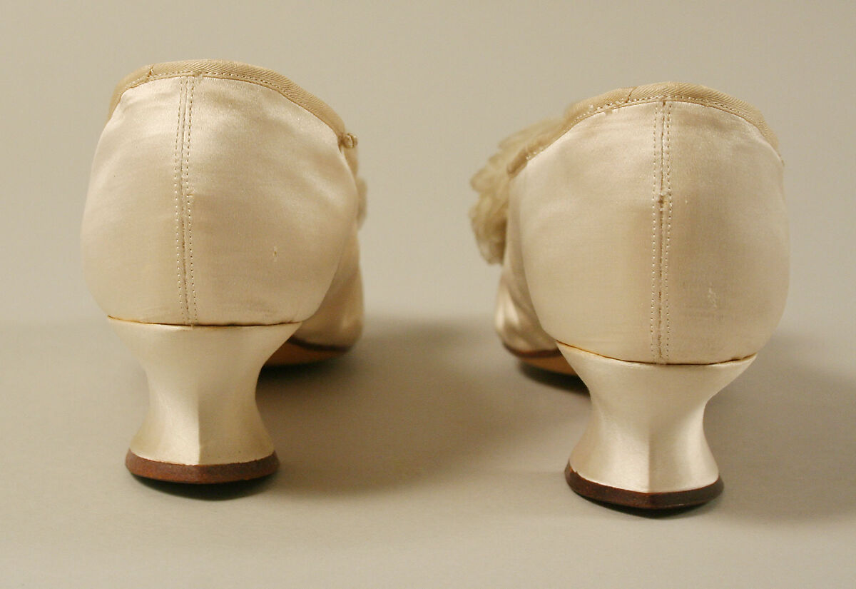 Wedding ensemble, (a, b) M. L. Doyle, silk, American