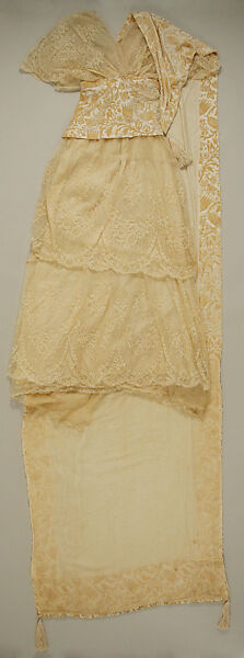 Wedding dress, [no medium available], American 