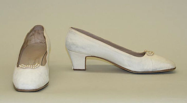 Wedding ensemble, (a, b) Bill Blass Ltd. (American, founded 1970), silk, synthetic fiber, American