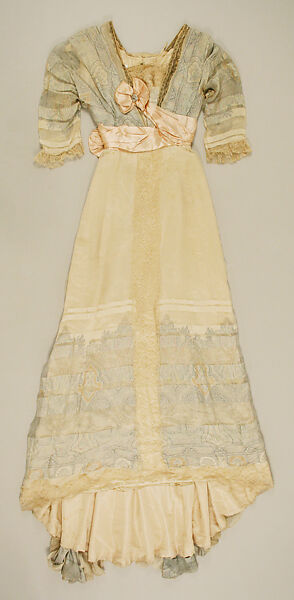 Evening dress, House of Worth (French, 1858–1956), silk, French 
