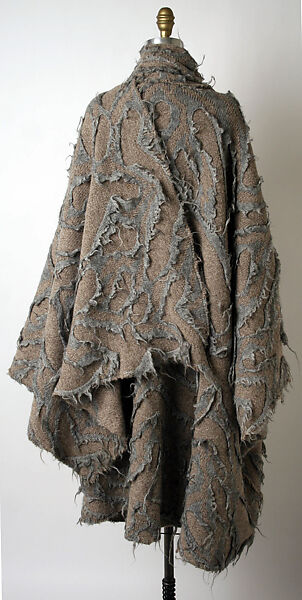 Cape, Issey Miyake (Japanese, 1938–2022), wool blend, Japanese