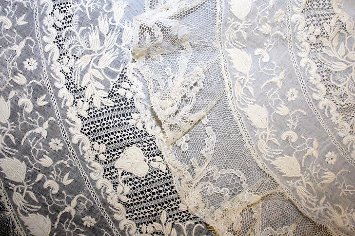 Collar, cotton, probably European