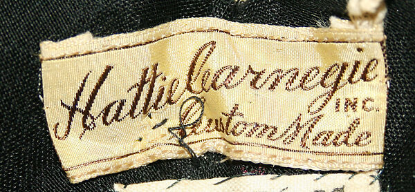 Hat, Hattie Carnegie, Inc. (American, 1918–1965), cotton, silk, beads, feathers, American