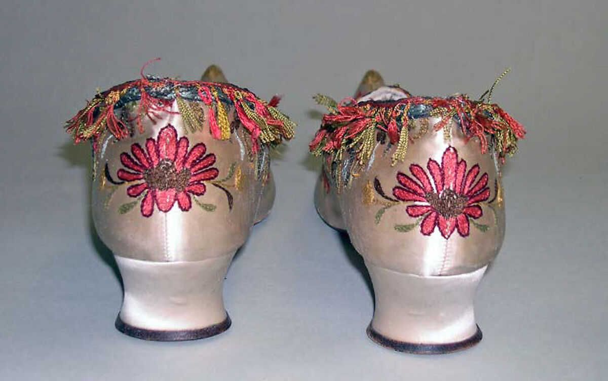 Shoes, Hellstern and Sons (French, active 1870–ca. 1972), Silk, metallic thread, leather, French