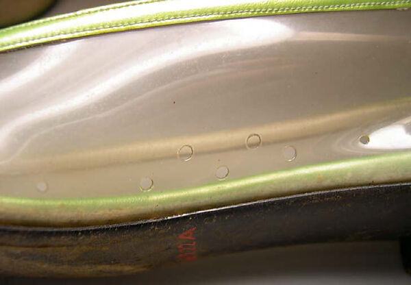 Pumps, Roger Vivier (French, 1913–1998), plastic (polyvinyl chloride, polyurethane), leather, French