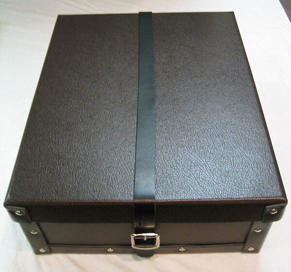 Shoes, Azzedine Alaïa (French (born Tunisia), Tunis 1935–2017 Paris), a,b) leather, French