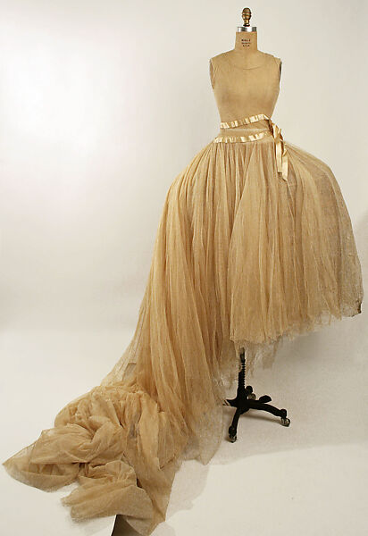 Wedding dress, [no medium available], American 