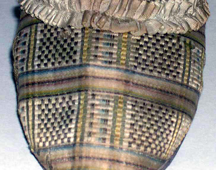 Slippers, silk, American or European