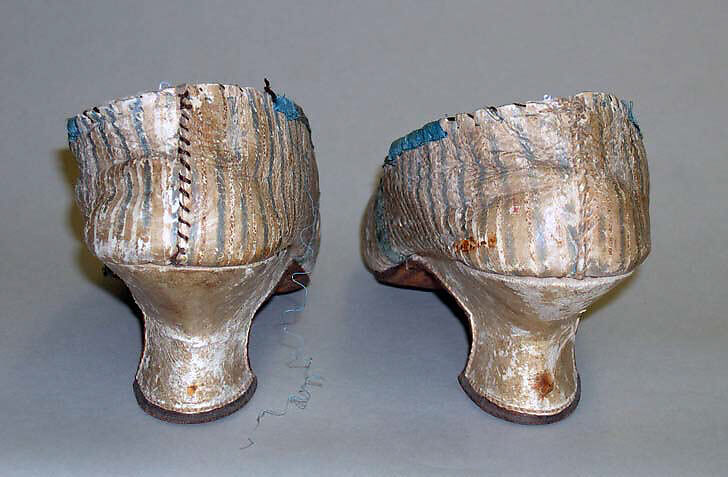 Slippers, leather, American or European