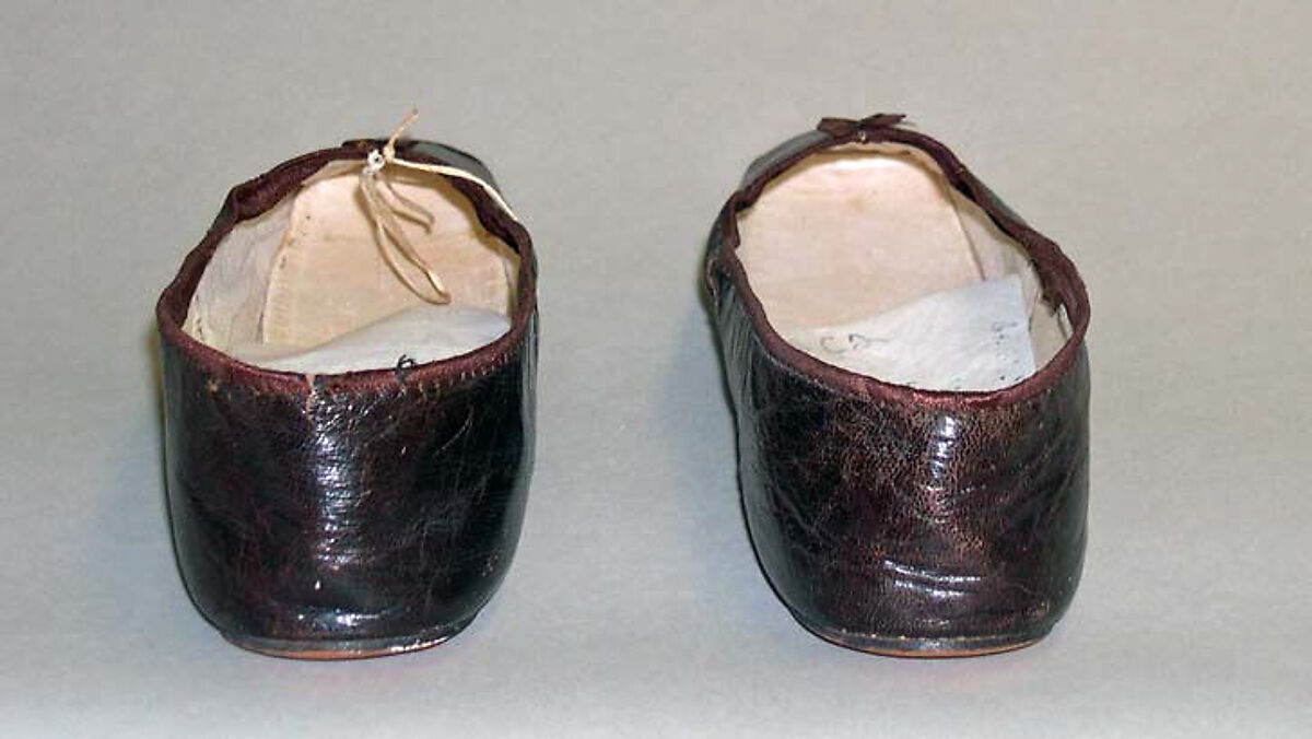 Shoes, leather, French