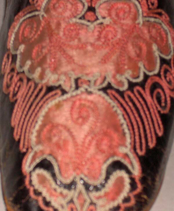 Slippers, leather, silk, linen, French