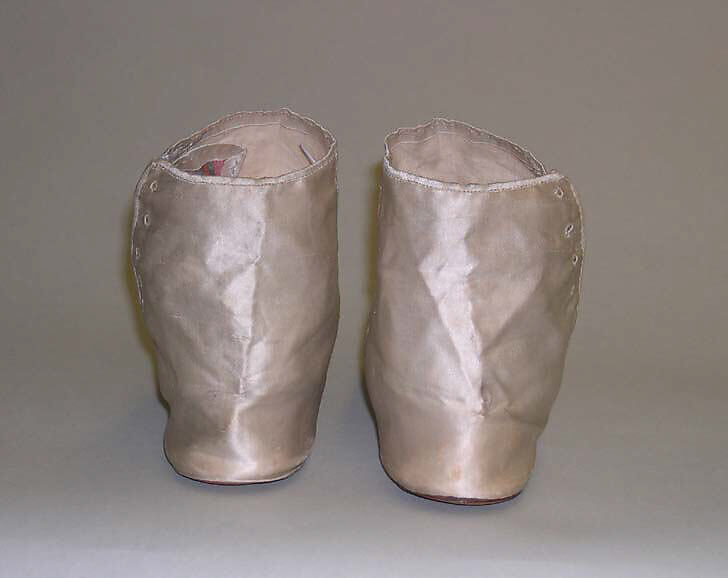 Shoes, silk, American or European