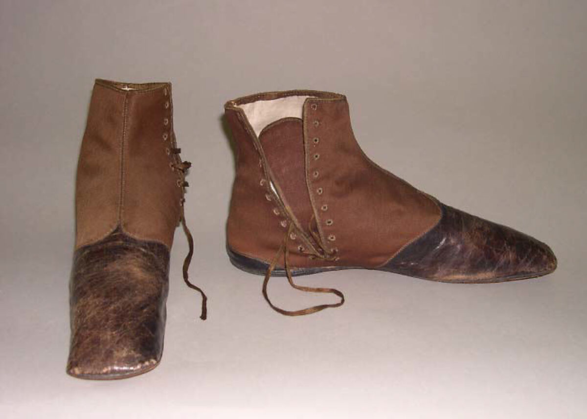 Shoes, leather, linen, American or European 