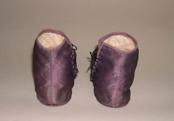 Shoes, silk, American or European