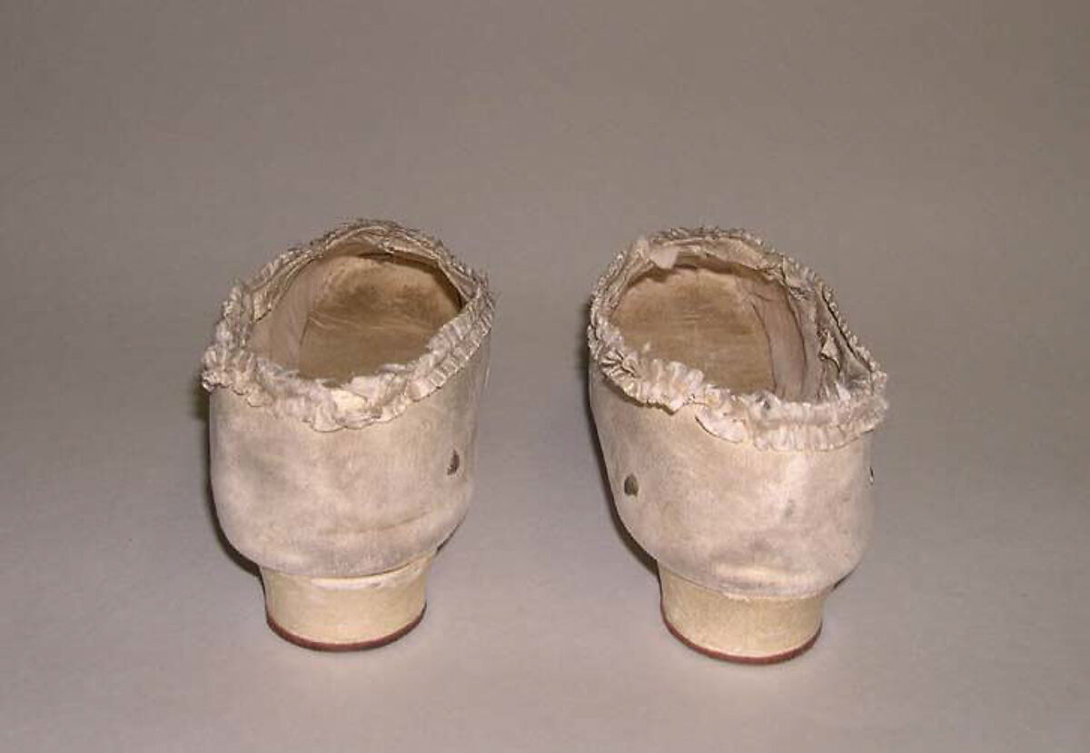 Pumps, leather, French