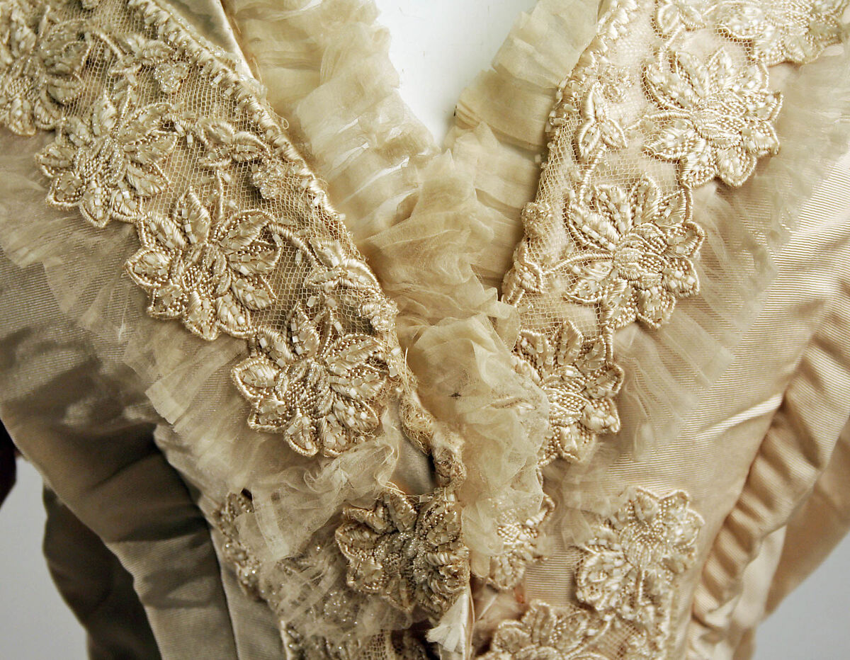 Wedding ensemble, (a, b) silk, European