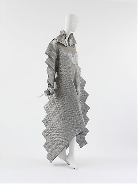"Staircase Pleats", Issey Miyake (Japanese, 1938–2022), synthetic, Japanese