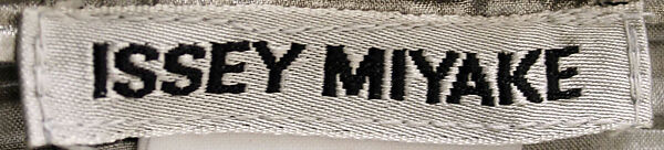 "Staircase Pleats", Issey Miyake (Japanese, 1938–2022), synthetic, Japanese