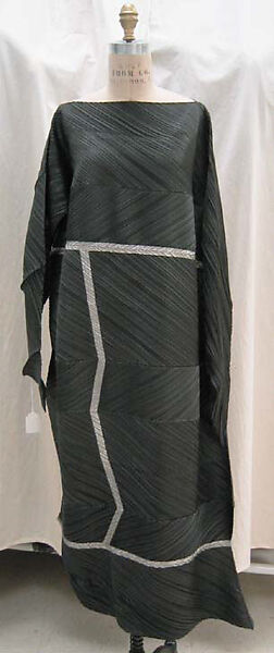 Evening dress, Issey Miyake (Japanese, 1938–2022), synthetic, Japanese