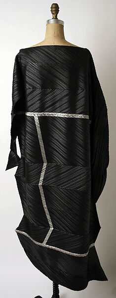 Evening dress, Issey Miyake (Japanese, 1938–2022), synthetic, Japanese
