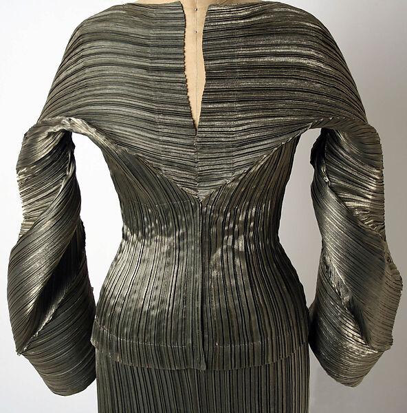 Ensemble, Issey Miyake (Japanese, 1938–2022), a,b) synthetic, Japanese