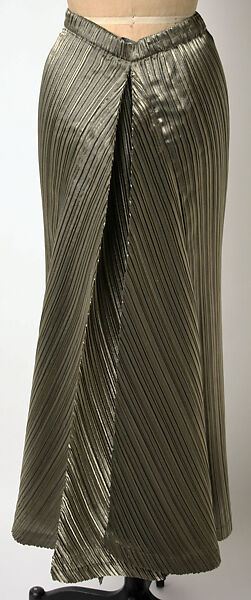 Ensemble, Issey Miyake (Japanese, 1938–2022), a,b) synthetic, Japanese