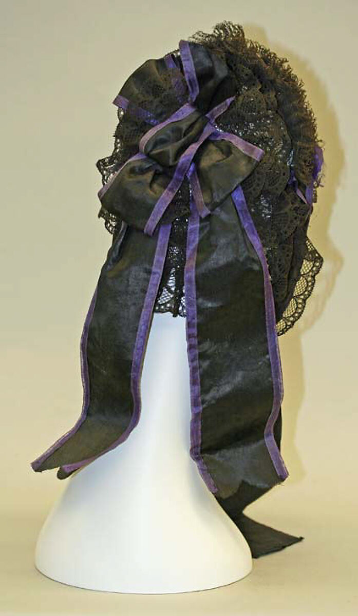 Cap, silk, American or European