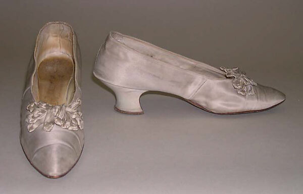 Slippers, H. Jantzen Shoe Co., silk, American 