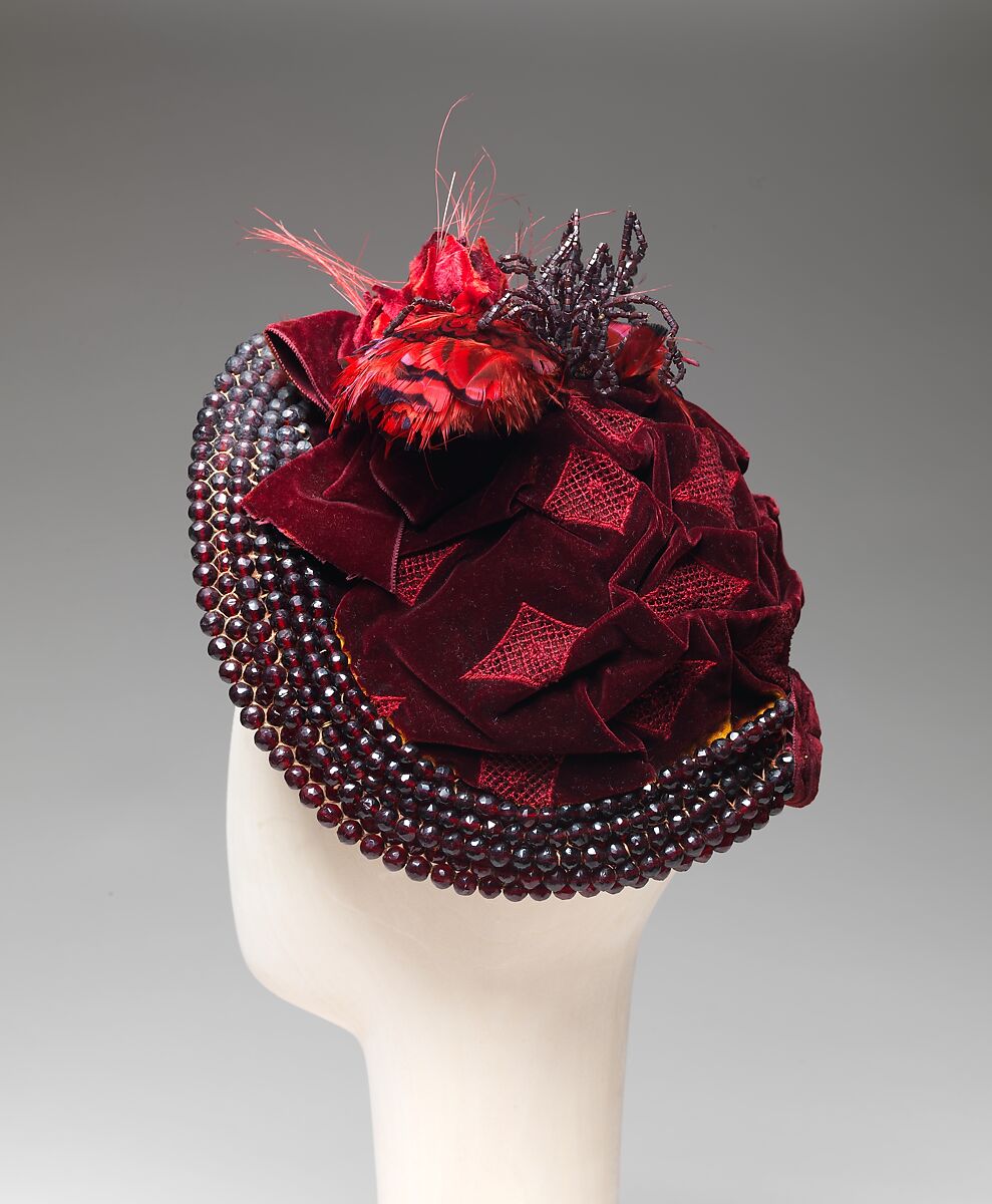 Bonnet, silk, beads, feathers, wire, French
