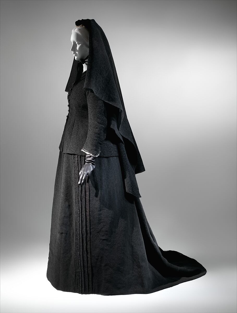 Mourning bonnet, B. Altman &amp; Co. (American, 1865–1990), silk, American