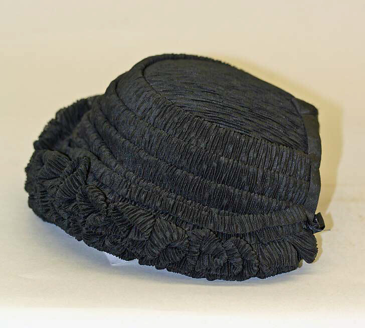 Mourning bonnet, B. Altman &amp; Co. (American, 1865–1990), silk, American