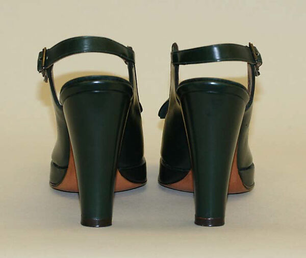 Pumps, Newton Elkin Shoe Co., a,b) leather, metal, American