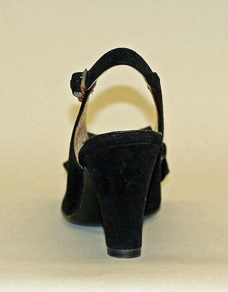 Pumps, Saks Fifth Avenue (American, founded 1924), leather, American