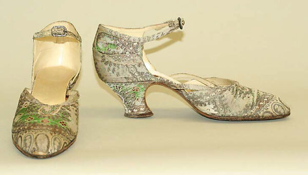 Evening shoes, Pierre Yantorny (Italian, 1874–1936), silk, metallic thread, leather, French 