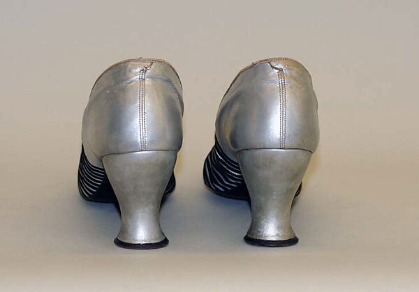 Evening pumps, Hook, Knowles &amp; Co. (British), leather, British