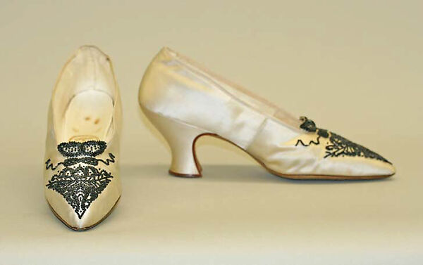 Evening shoes, Hook, Knowles &amp; Co. (British), silk, glass, British 