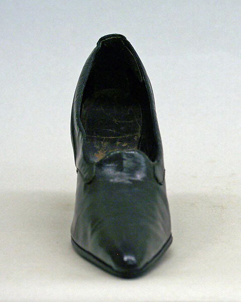 Pumps, leather, American