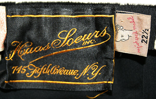 Hat, Schiaparelli (French, founded 1927), [no medium available], French