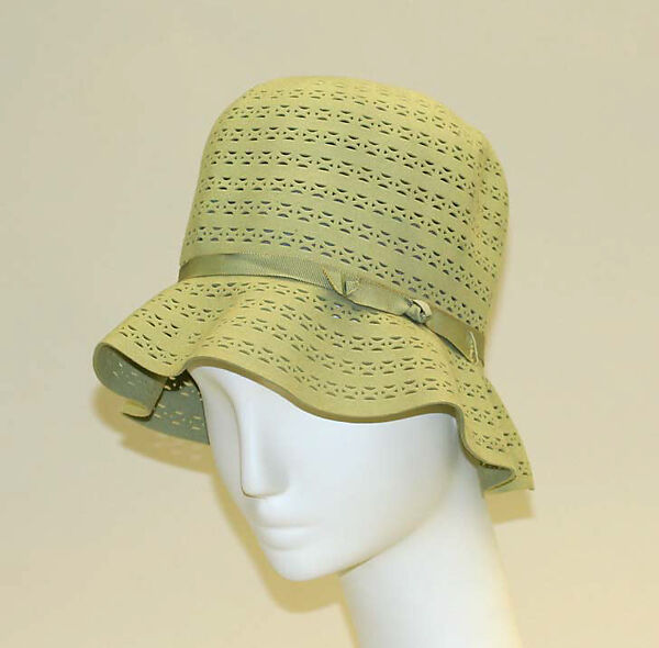 Cloche, wool, British 