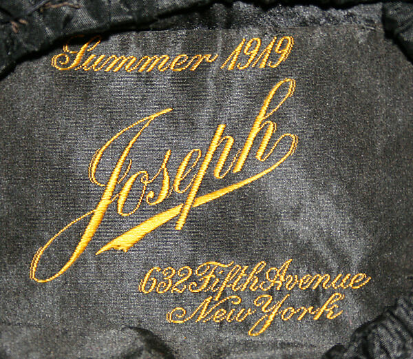 Hat, straw, silk, feathers, American