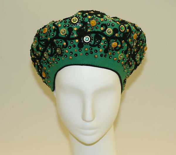 Hat, Lilly Daché (American (born France), Bègles 1898–1989 Louvecienne), wool, plastic, American 