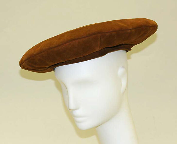 Beret, leather, British 