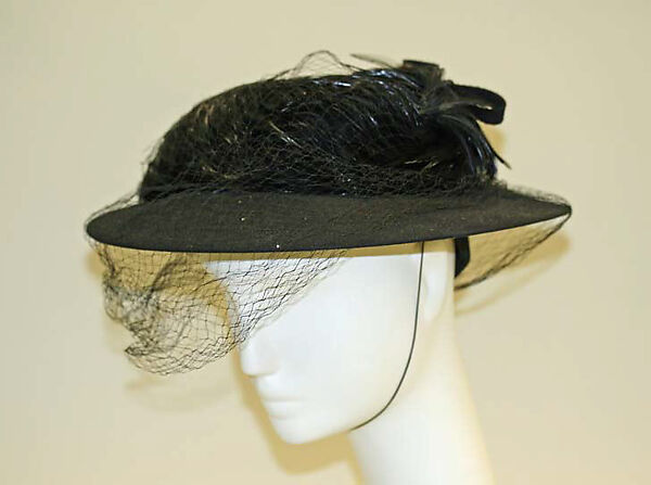 Hat, B. Altman &amp; Co. (American, 1865–1990), wool, feathers, silk, American 